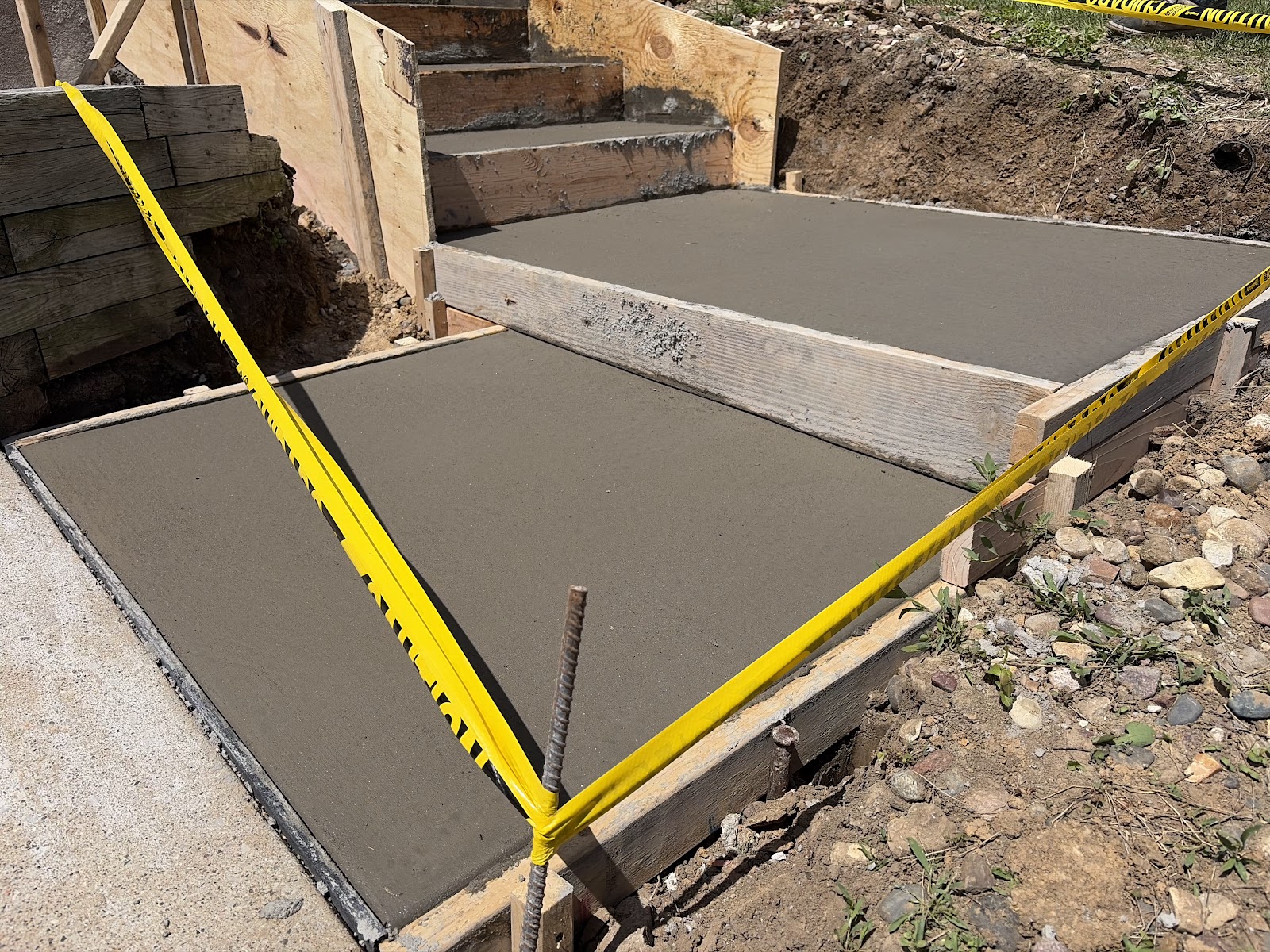 Front stoop and concrete step replacement in Davenport, Iowa by Behncke Construction 4