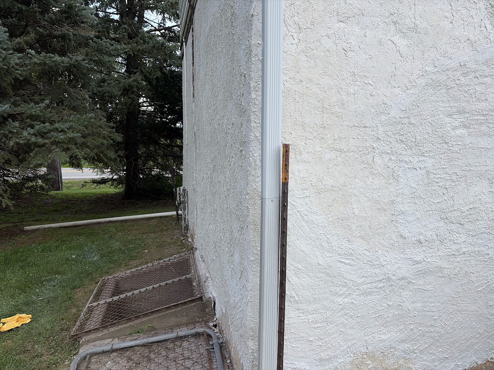 Completed stucco repair along the side elevation of the Bettendorf home
